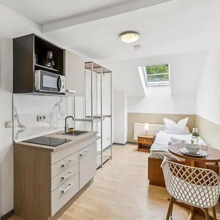 Jenapartments - Mit Kueche * Γιένα